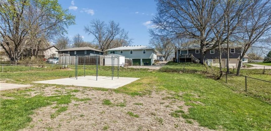 7316 NW 78th Street, Kansas City, MO 64152