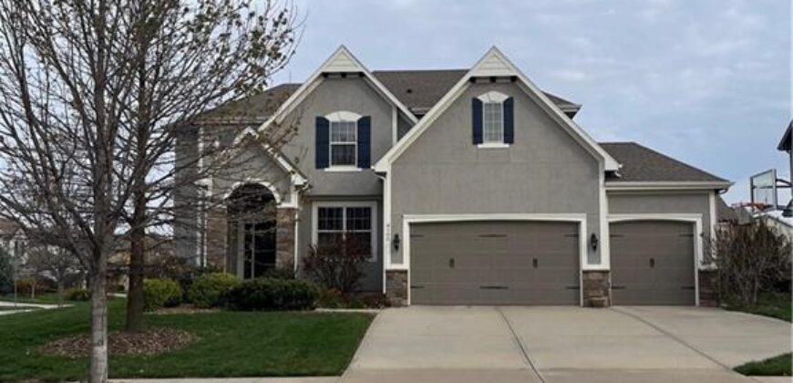 8100 NE 103rd Street, Kansas City, MO 64157