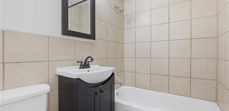 4540 NE 44TH Terrace, Kansas City, MO 64117