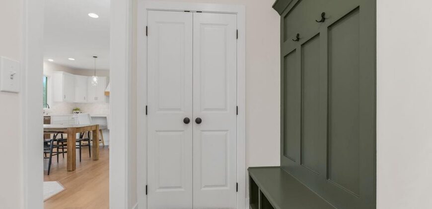 10505 N Flora Avenue, Kansas City, MO 64155