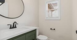 10505 N Flora Avenue, Kansas City, MO 64155