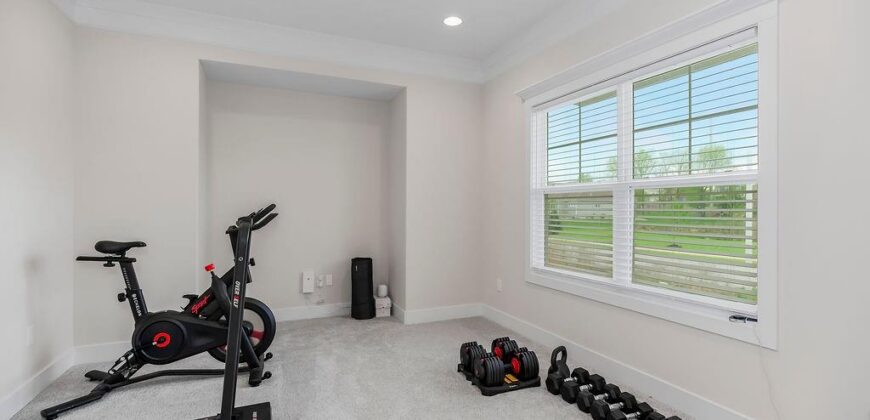 10505 N Flora Avenue, Kansas City, MO 64155