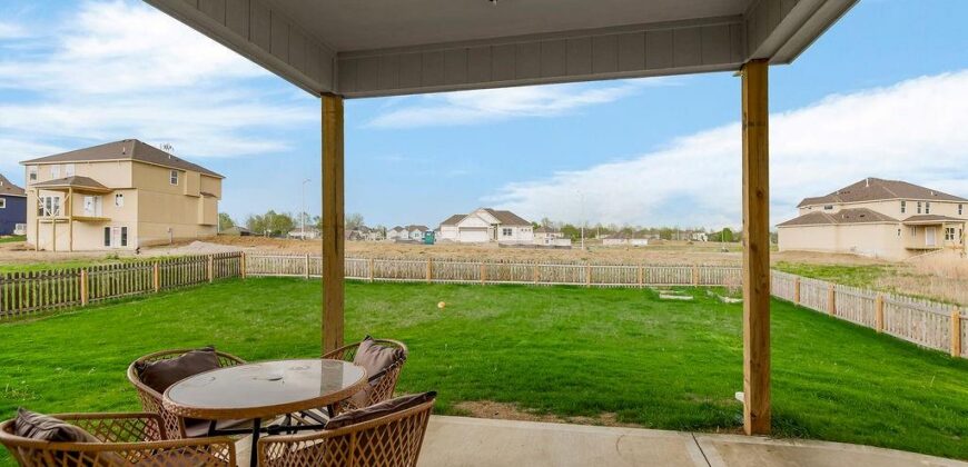 10505 N Flora Avenue, Kansas City, MO 64155