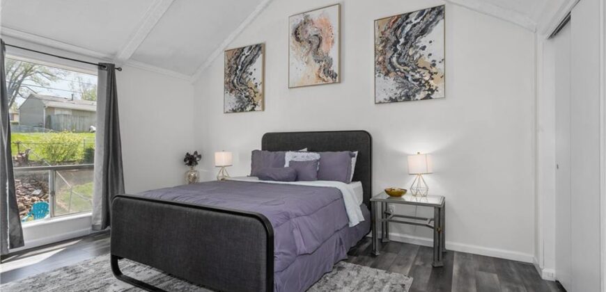 421 NE 90th Terrace, Kansas City, MO 64155