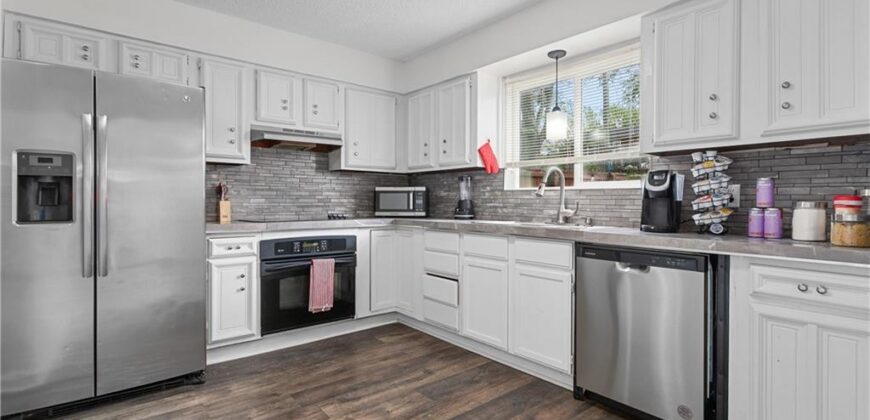 421 NE 90th Terrace, Kansas City, MO 64155