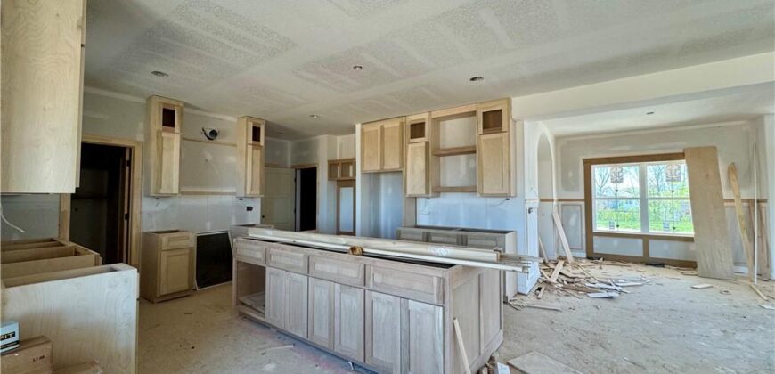 10316 N Smalley Drive, Kansas City, MO 64157