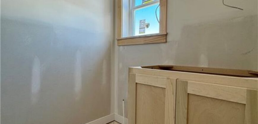 10316 N Smalley Drive, Kansas City, MO 64157