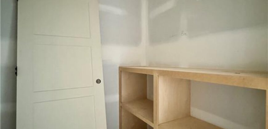 10316 N Smalley Drive, Kansas City, MO 64157