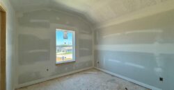 10316 N Smalley Drive, Kansas City, MO 64157