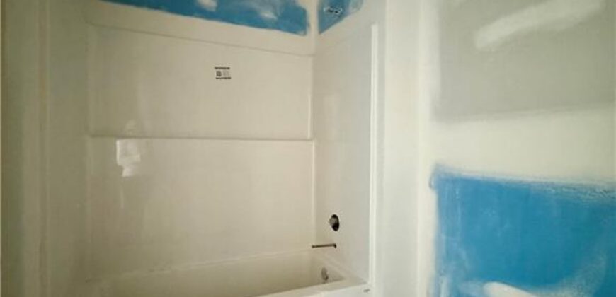 10316 N Smalley Drive, Kansas City, MO 64157