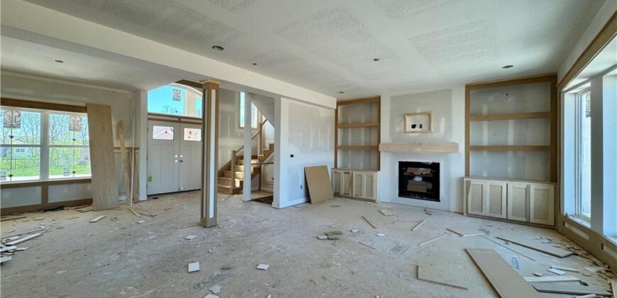 10316 N Smalley Drive, Kansas City, MO 64157