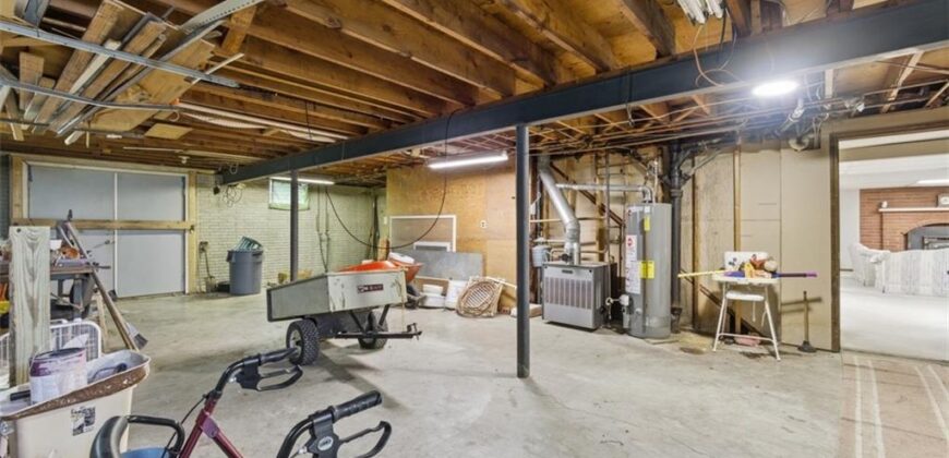 3232 N Forest Avenue, Kansas City, MO 64116