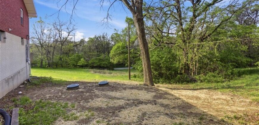 3232 N Forest Avenue, Kansas City, MO 64116