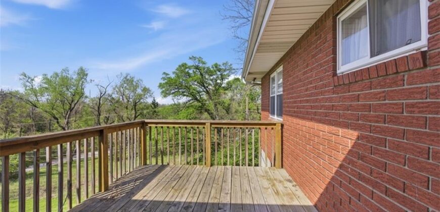 3232 N Forest Avenue, Kansas City, MO 64116