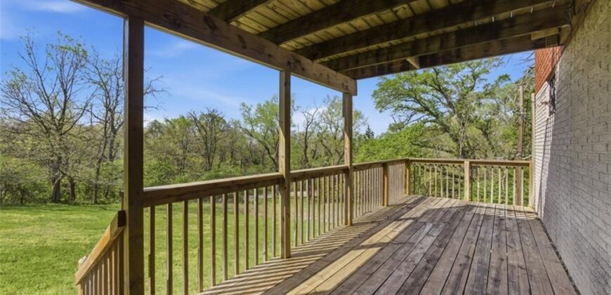 3232 N Forest Avenue, Kansas City, MO 64116