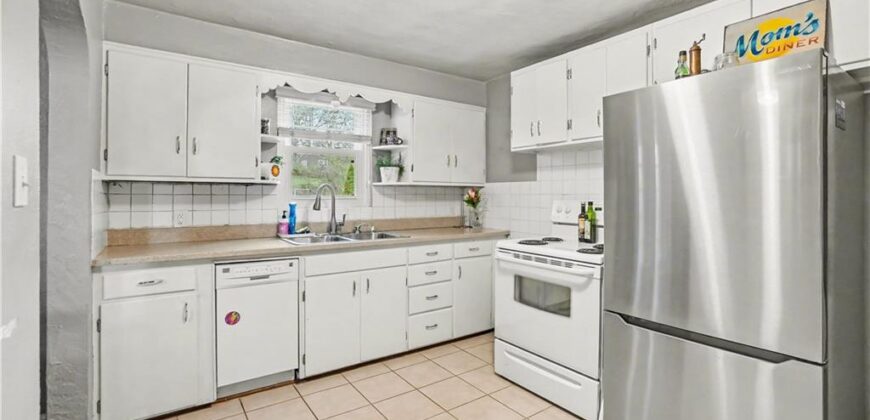 5044 NE Marvin Road, Kansas City, MO 64118