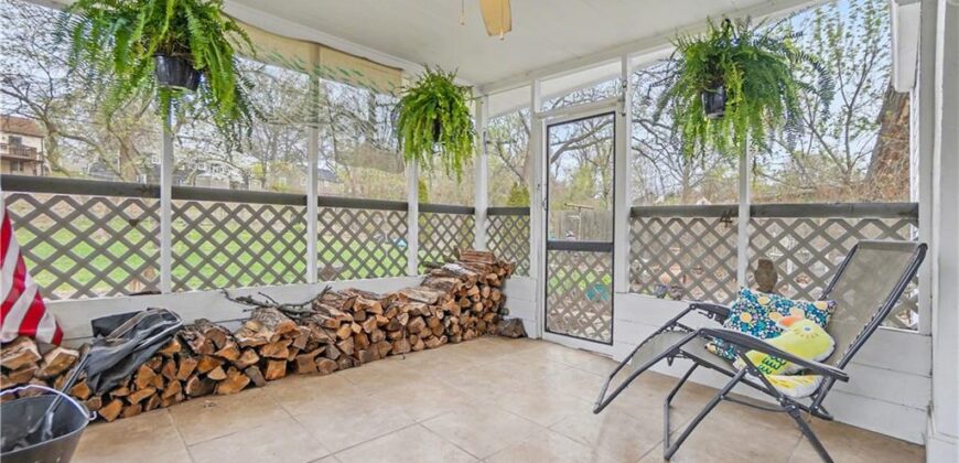 5044 NE Marvin Road, Kansas City, MO 64118