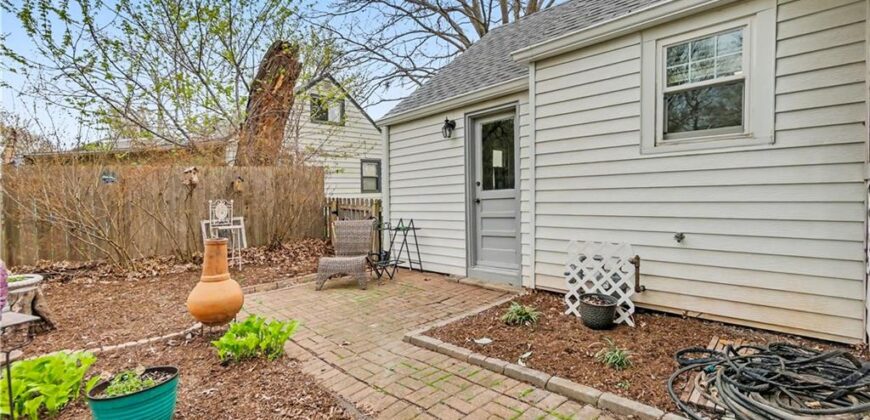 5044 NE Marvin Road, Kansas City, MO 64118