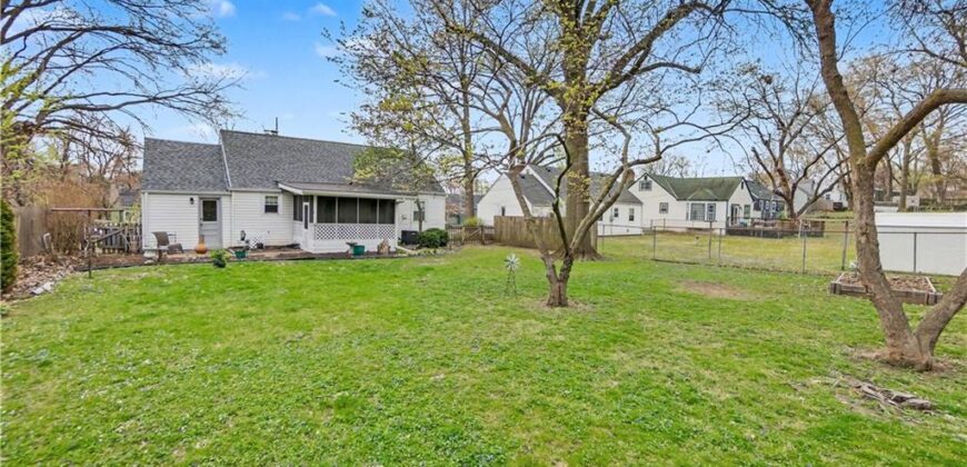 5044 NE Marvin Road, Kansas City, MO 64118