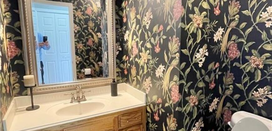 1637 83rd Terrace, Kansas City, MO 64118