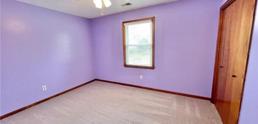 1637 83rd Terrace, Kansas City, MO 64118