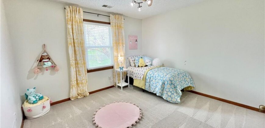 1637 83rd Terrace, Kansas City, MO 64118