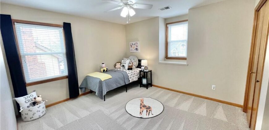 1637 83rd Terrace, Kansas City, MO 64118