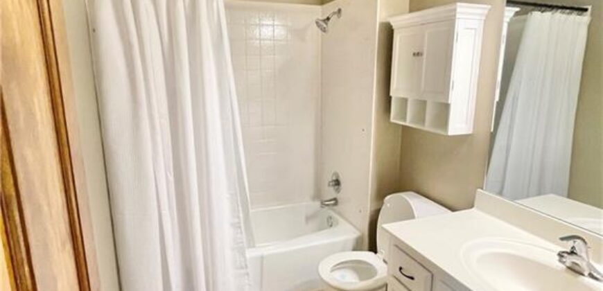 1637 83rd Terrace, Kansas City, MO 64118