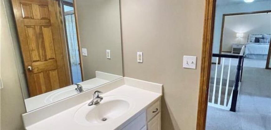 1637 83rd Terrace, Kansas City, MO 64118