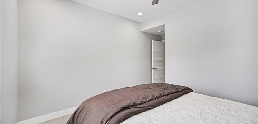 9201 Lime Stone Road, Parkville, MO 64152