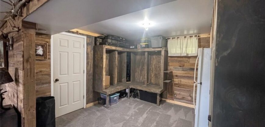 1108 Williams Street, Excelsior Springs, MO 64024