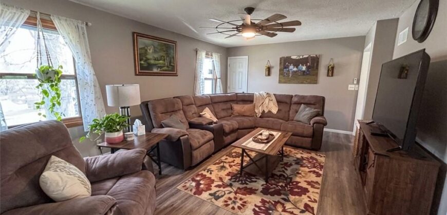 1108 Williams Street, Excelsior Springs, MO 64024