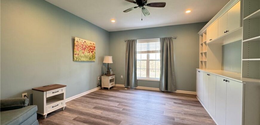 6112 NW 79th Street, Kansas City, MO 64151