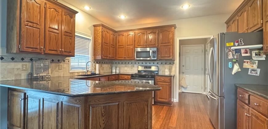 6112 NW 79th Street, Kansas City, MO 64151