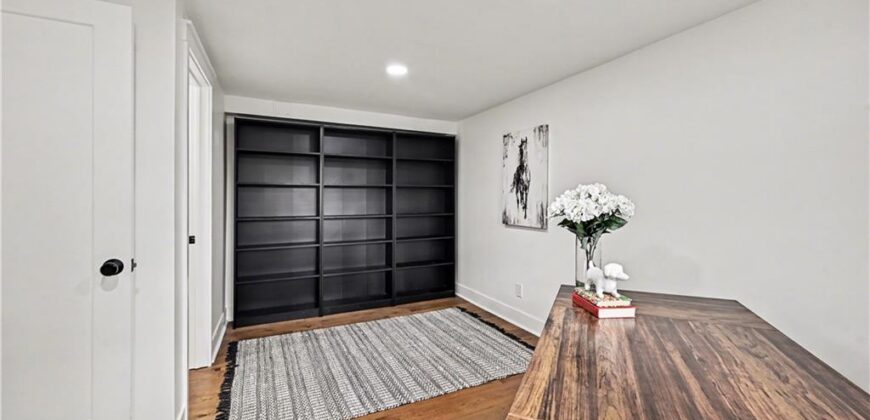 8305 NW Forest Drive, Weatherby Lake, MO 64152