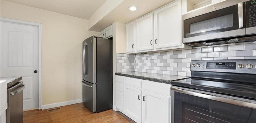 116 N Fairview Avenue, Liberty, MO 64068