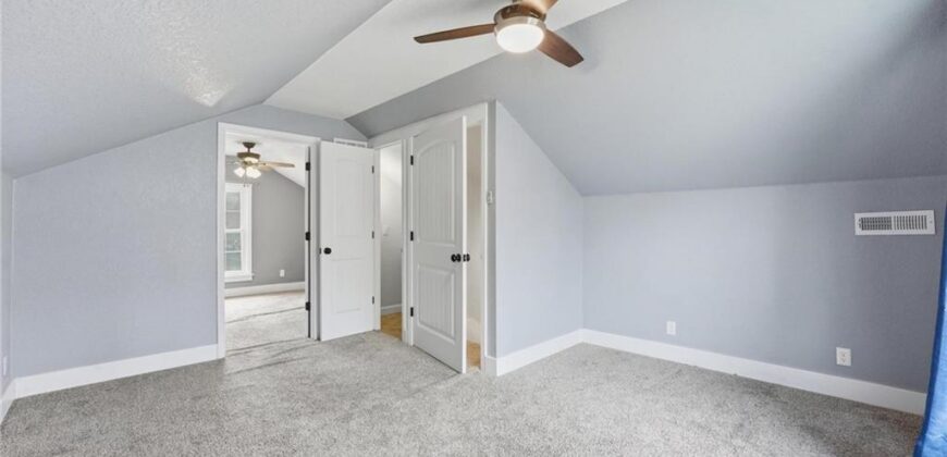 116 N Fairview Avenue, Liberty, MO 64068