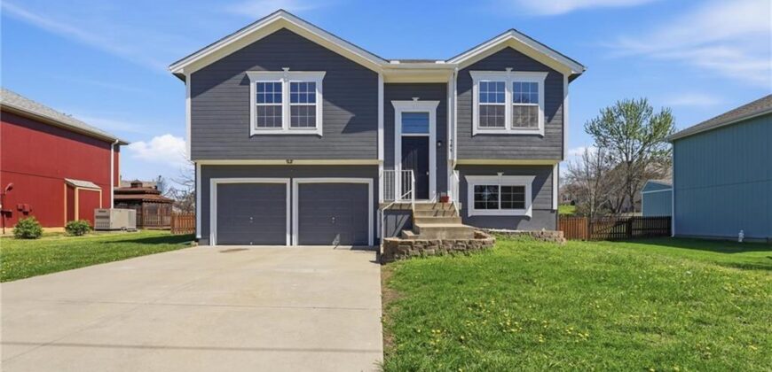 705 Marguerite Street, Kearney, MO 64060