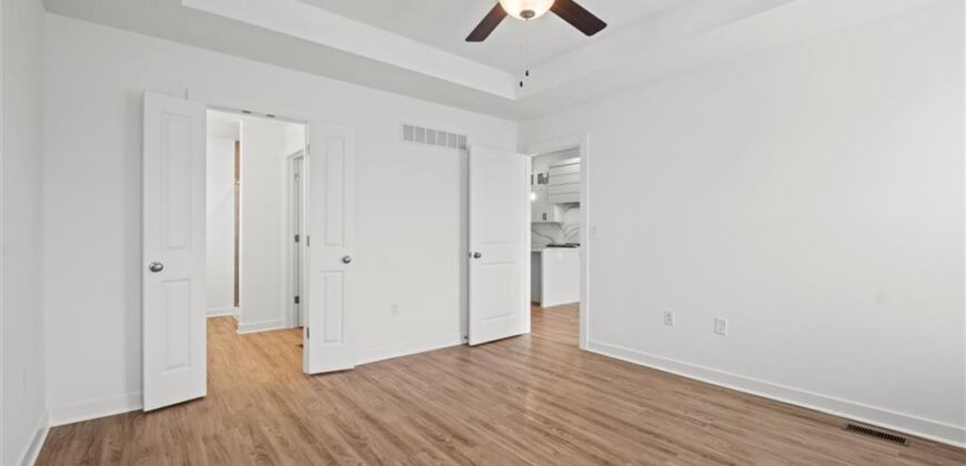 3818 NW 93rd Street, Kansas City, MO 64154