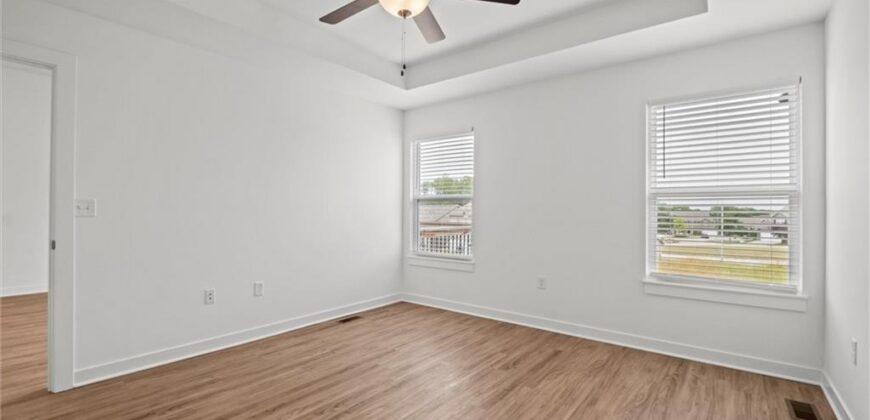 3818 NW 93rd Street, Kansas City, MO 64154