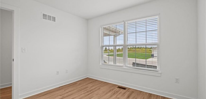 3818 NW 93rd Street, Kansas City, MO 64154