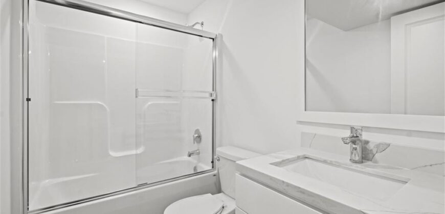 3818 NW 93rd Street, Kansas City, MO 64154