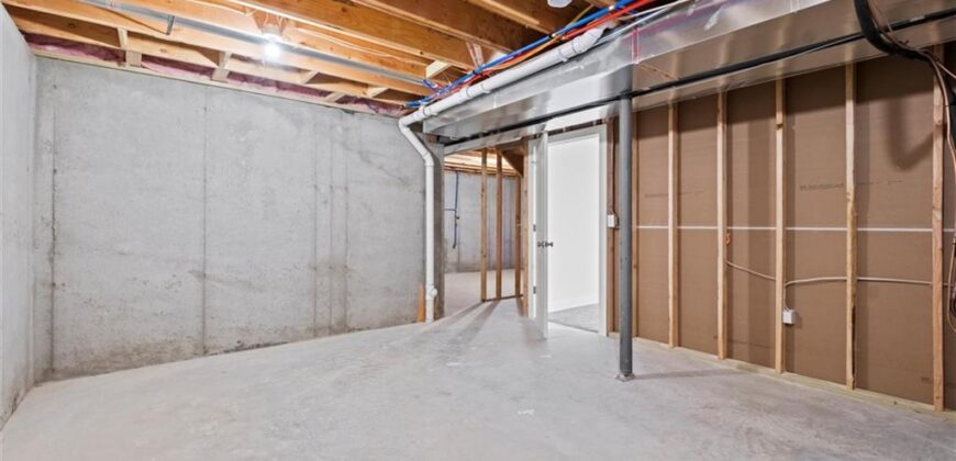 3818 NW 93rd Street, Kansas City, MO 64154