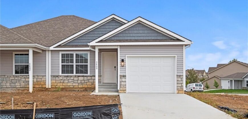 3818 NW 93rd Street, Kansas City, MO 64154