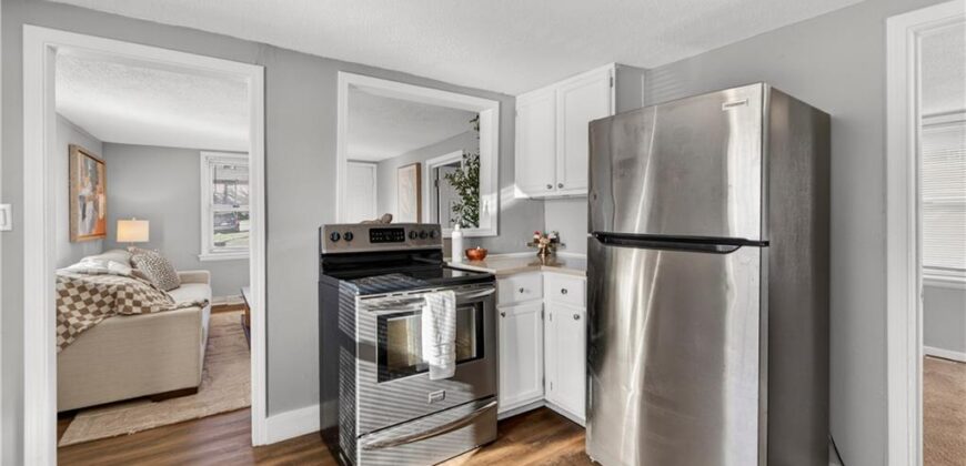 429 NE 42nd Street, Kansas City, MO 64116