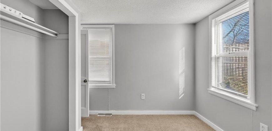 429 NE 42nd Street, Kansas City, MO 64116