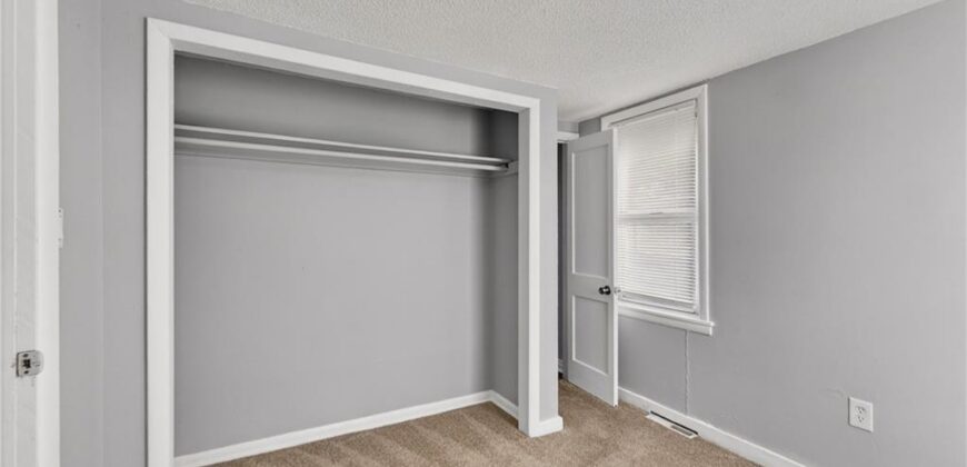 429 NE 42nd Street, Kansas City, MO 64116