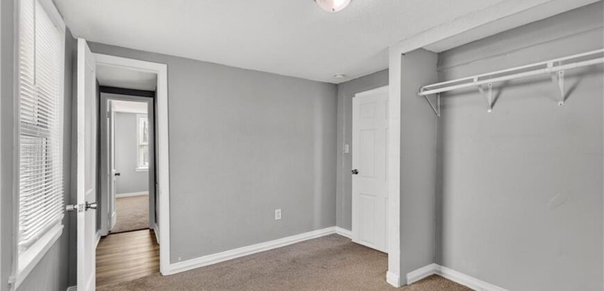 429 NE 42nd Street, Kansas City, MO 64116