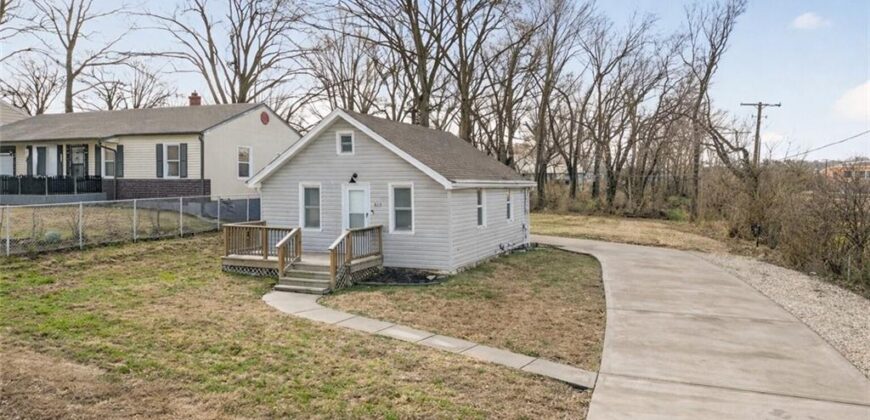 429 NE 42nd Street, Kansas City, MO 64116