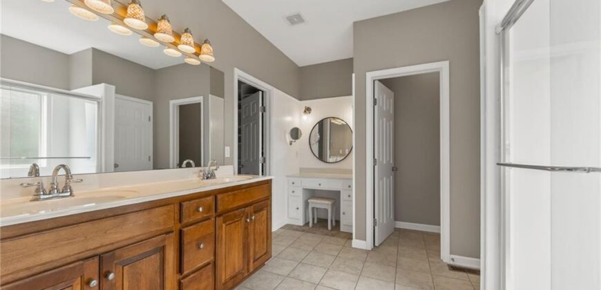 10609 NE 102nd Terrace, Kansas City, MO 64157